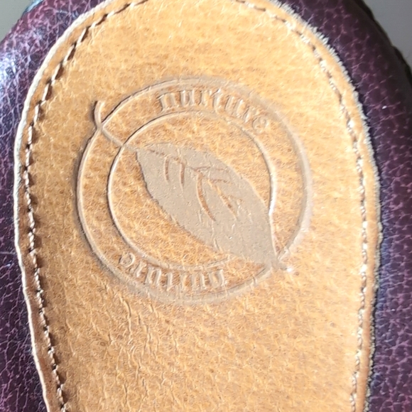 Sz 7.5 "Sophia" Burgundy Suede Clogs by Nurture - Picture 8 of 10